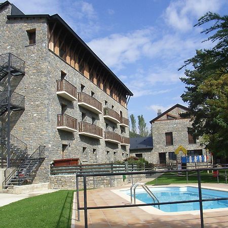 Roca Nevada Suites Villanua Exterior photo